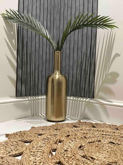 استديو انيق وهادئ بمدخل ذاتي Apartment *
